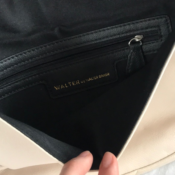 Walter Baker Leather two-tone clutch - Picture 2 of 2